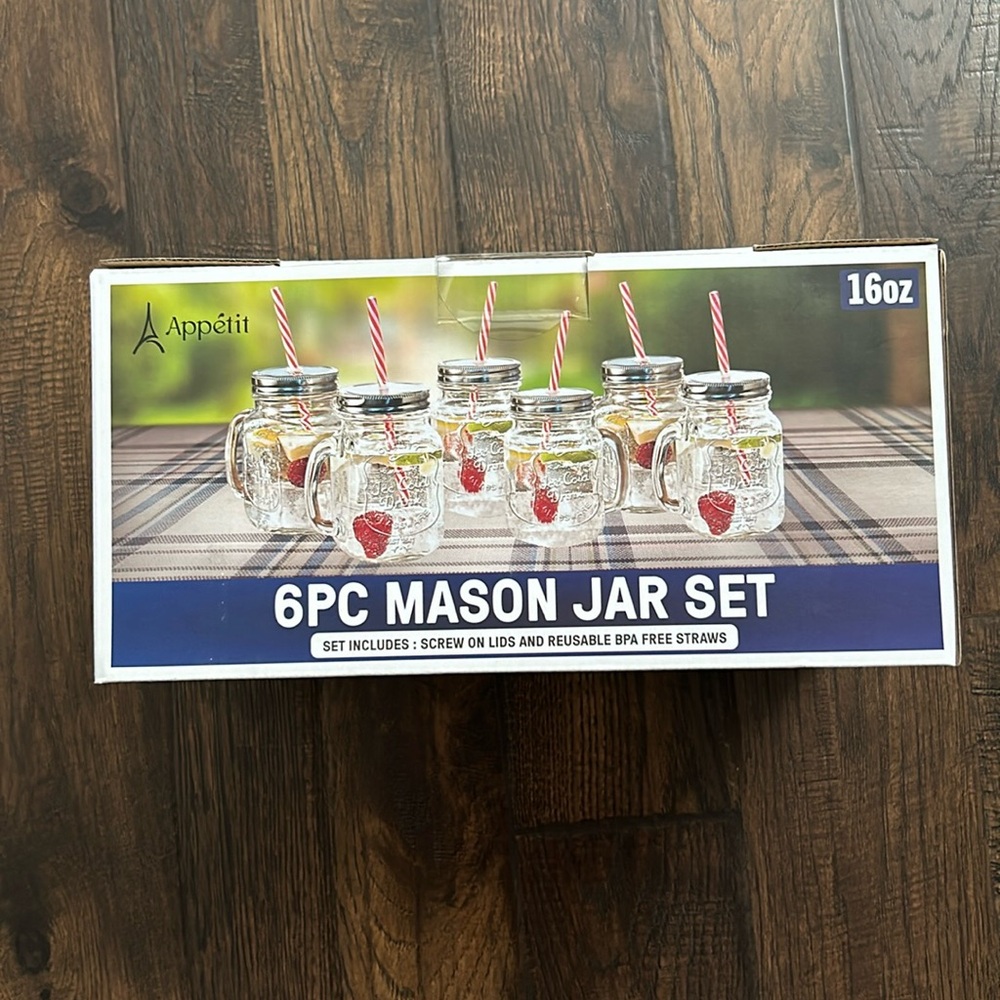 Appétit 6 pc Mason Jar Set with lids and straws
